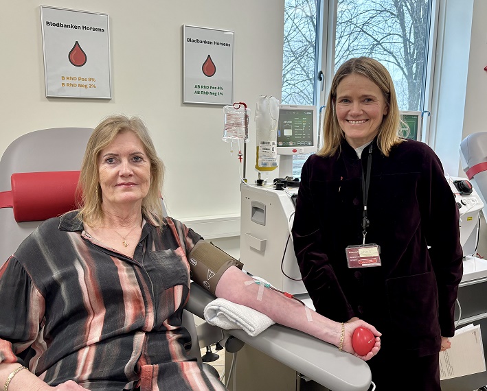 F&oslash;rste donor Helle og Helene Bundgaard LILLE.jpg