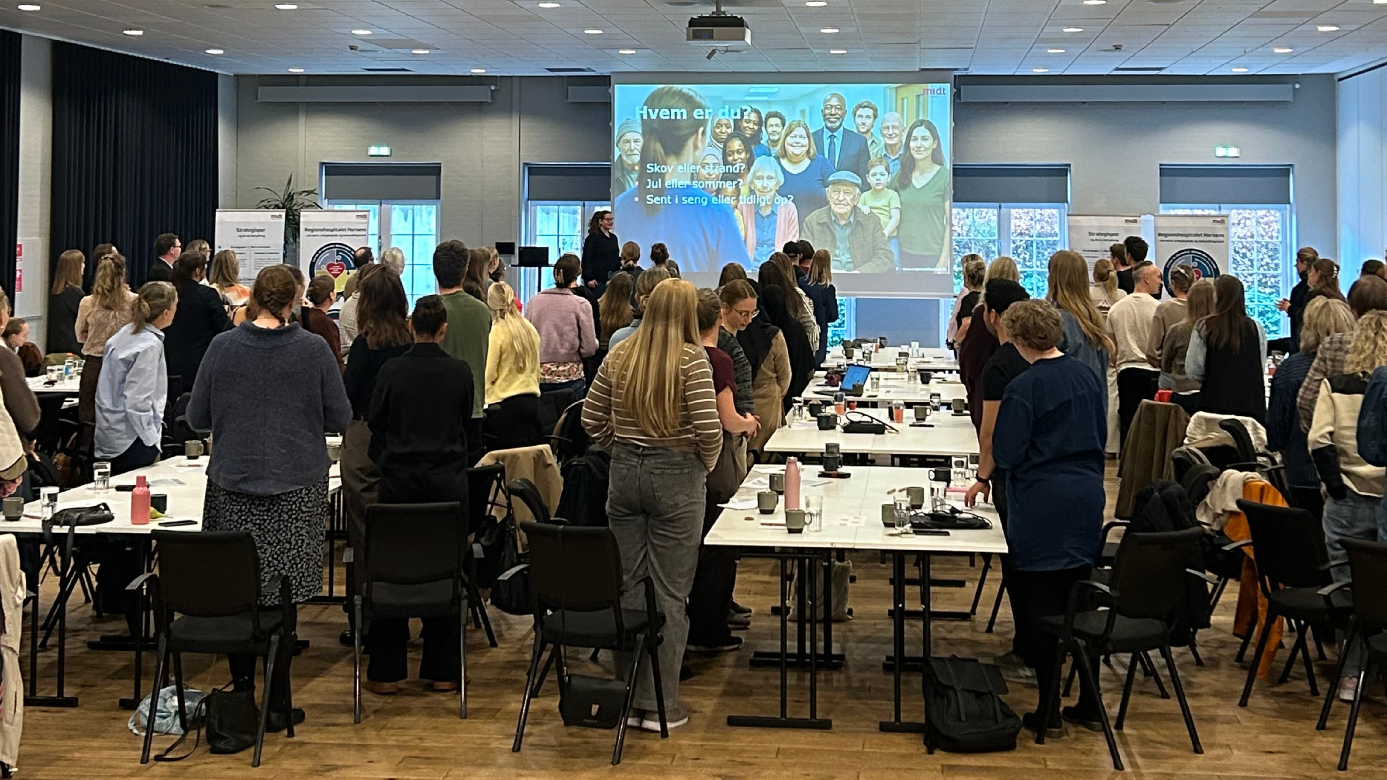 V&aelig;lg Klogt 2.png